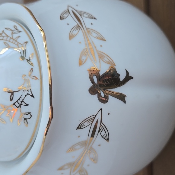 LEFTON White & Gold 50th Anniversary Musical Teapot w/Lid Hand Painted - Picture 9 of 16